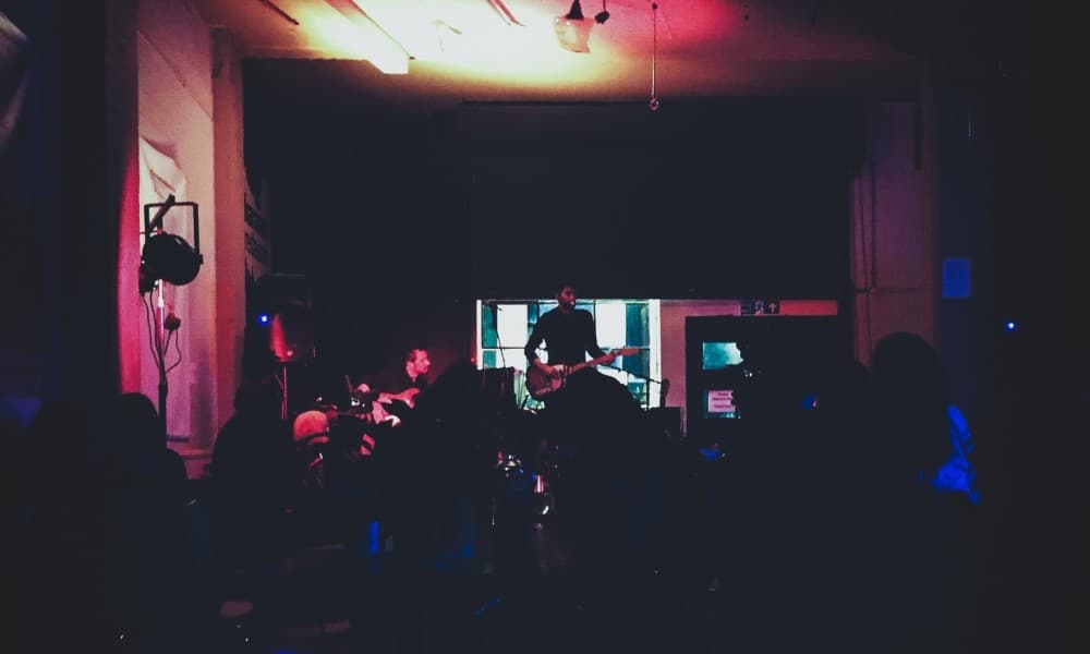 How to find music promoters & book gigs