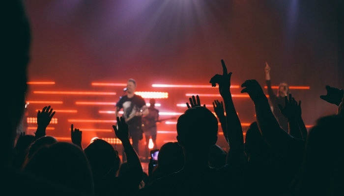How to Become an Opening Act for a Major Artist